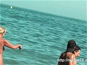bare beach spycam film magnificent butt damsels naturist beach