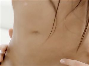 THE white BOXXX - sultry Italian babe gets ass boned